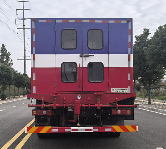 龙力驰牌HHZ5240TXLSX6洗井清蜡车公告图片