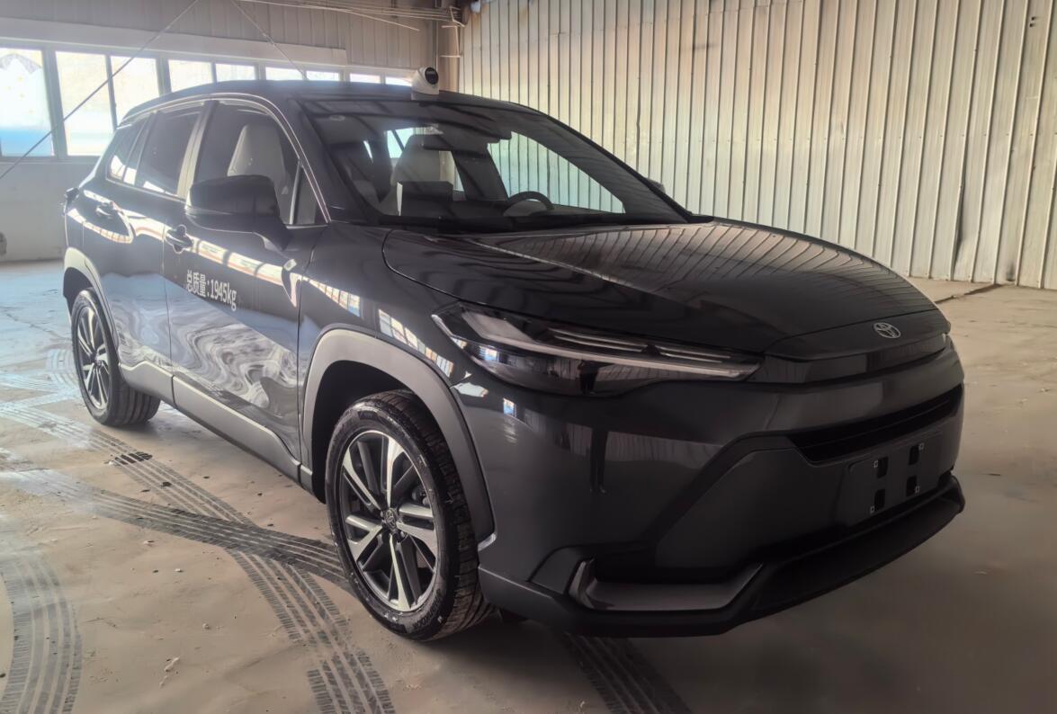 BCF5020TXUHEV02型混合动力巡逻车图片