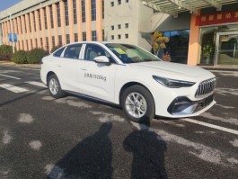插电式混合动力工具车