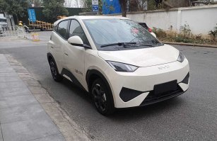 纯电动工具车