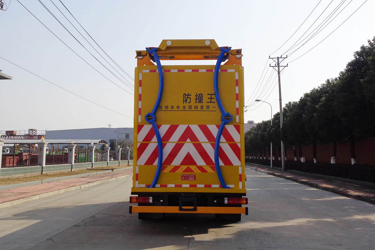 中洁牌XZL5120TFZ6防撞缓冲车公告图片