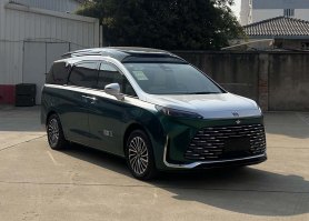 插电式混合动力商务车