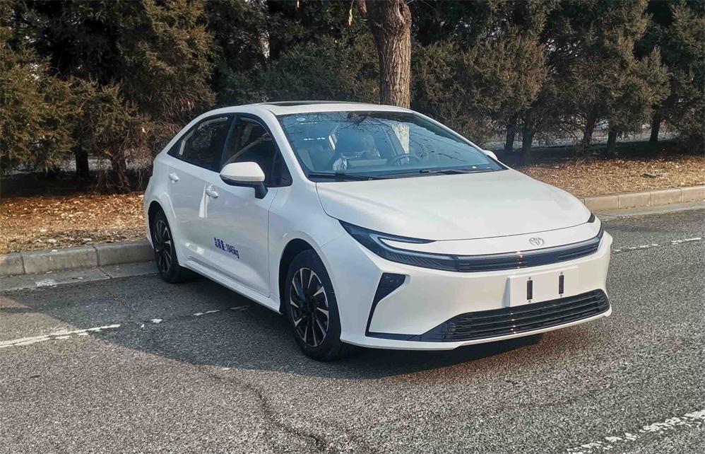 AND5020XGJHEV 唯航牌混合动力工具车图片