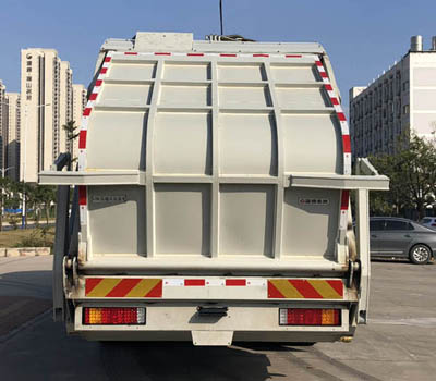东风天龙D320常规 EQ5250ZYSS6压缩式垃圾车公告图片