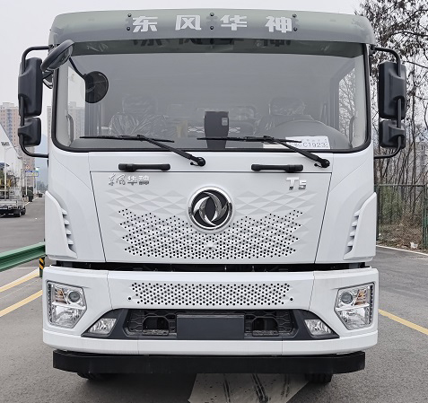 程力威牌CLW5250GPS6CF绿化喷洒车公告图片