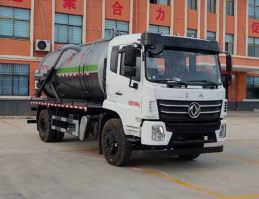 吸污车