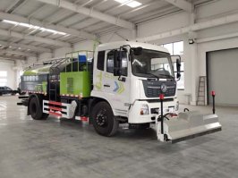 清洗车