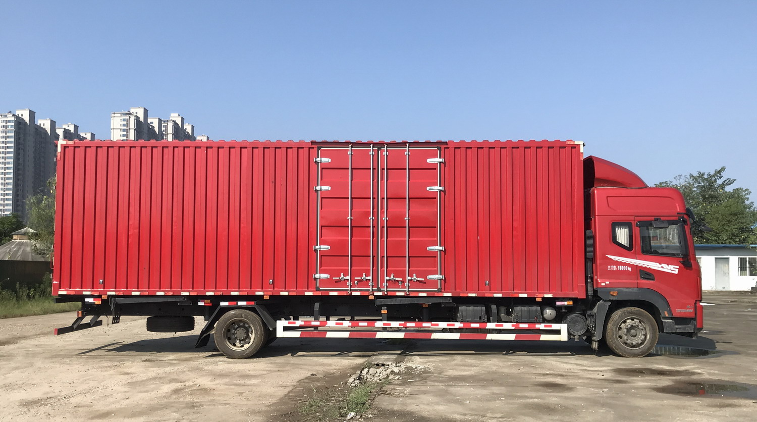 华神牌DFD5186ZKXL6D31车厢可卸式汽车公告图片