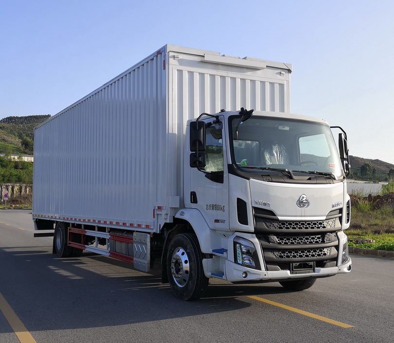 乘龙牌LZ5182XYKM3AC1翼开启厢式车图片