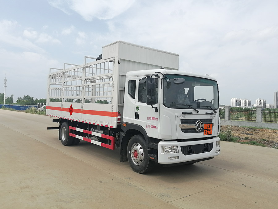 大力牌DLQ5183TQPEQ6气瓶运输车