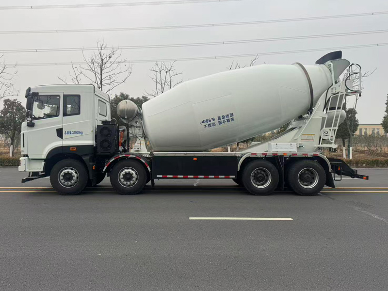 遠(yuǎn)程牌HN5311GJBN36C1BEVY純電動(dòng)混凝土攪拌運(yùn)輸車公告圖片