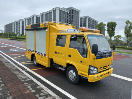 救险车
