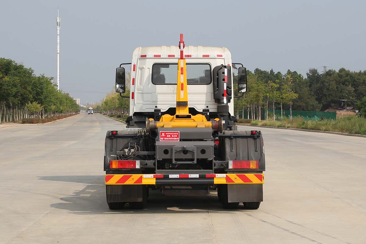 凯力风牌KLF5250ZXXDF6车厢可卸式垃圾车公告图片