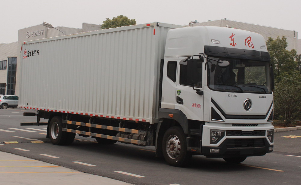 东风牌EQ5161XXYL9TDHAC厢式运输车