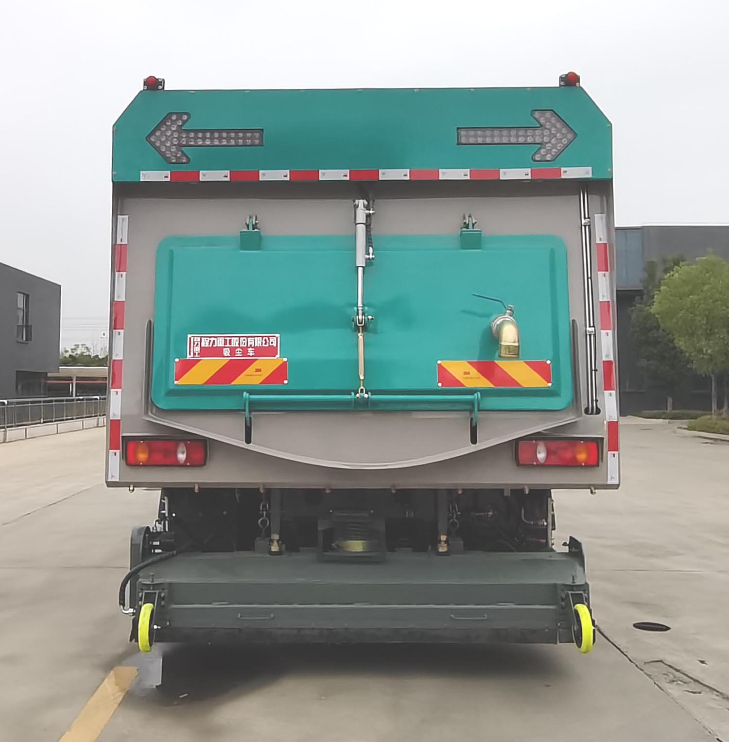 程力重工牌CLH5180TXCASL吸尘车公告图片