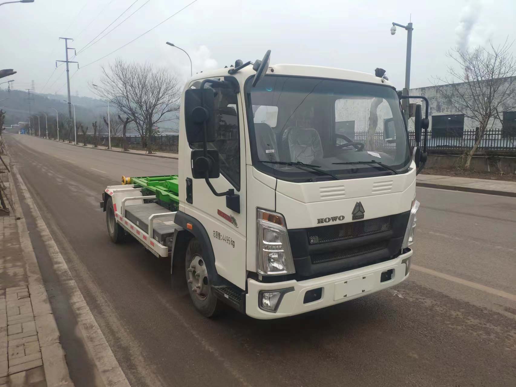 莫敦思特牌XSP5040ZXXZZEV纯电动车厢可卸式垃圾车