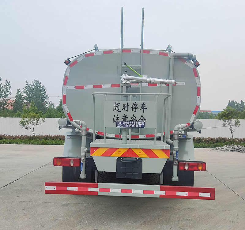 绿化喷洒车图片
