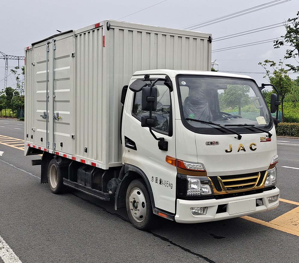 HFC5041XXYP33K3B4S 江淮牌厢式运输车图片