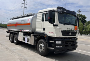 CLQ5262GRY6ZZ易燃液体罐式运输车图片