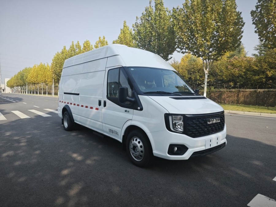 ZK5043XYL16型医疗车图片