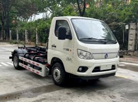 BJ5042ZXXEV-P1纯电动车厢可卸式垃圾车图片
