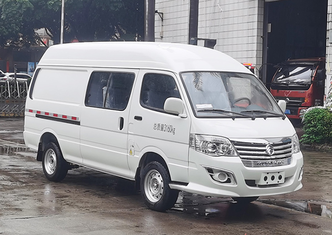 金旅牌XML5036XXYEVS01纯电动厢式运输车