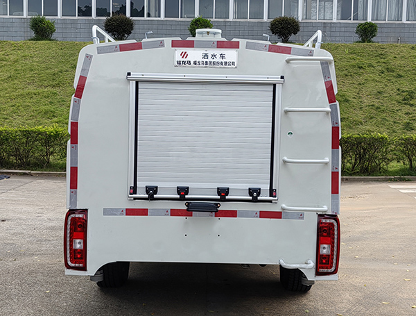 福龙马牌FLM5040GSSQP6洒水车公告图片