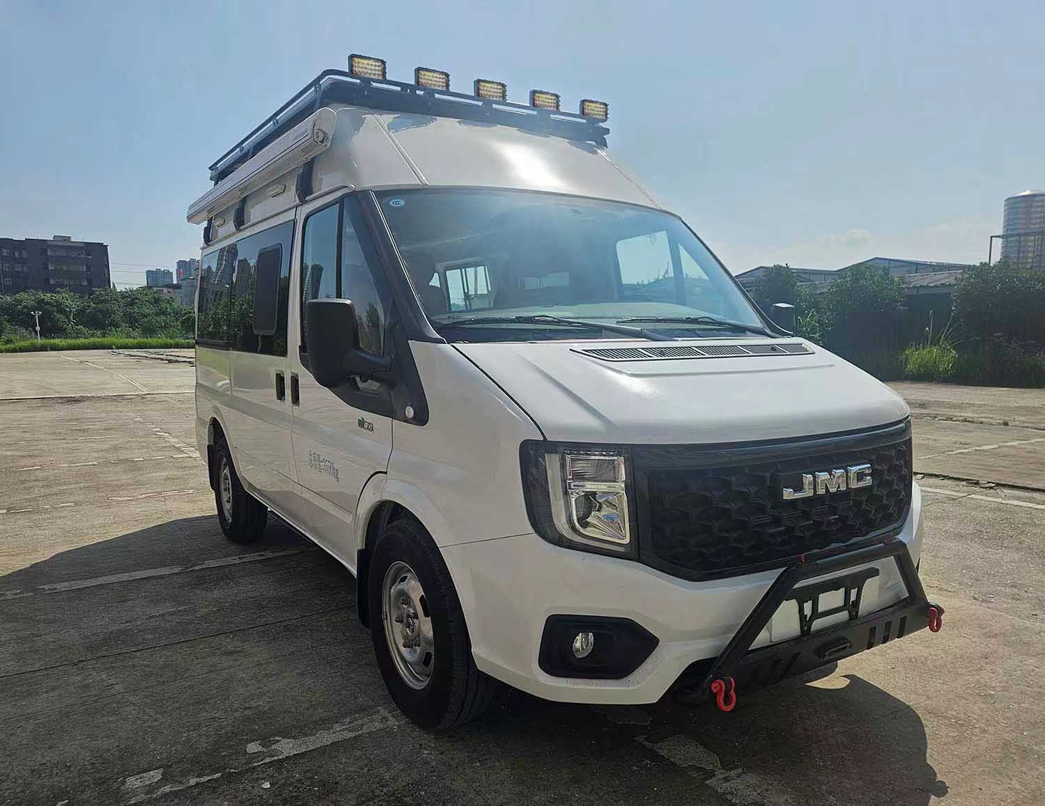 东嘉加乐牌DJV5044TSY宿营车
