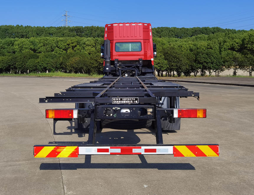东风牌DFV5183ZKXGP6DA车厢可卸式汽车公告图片