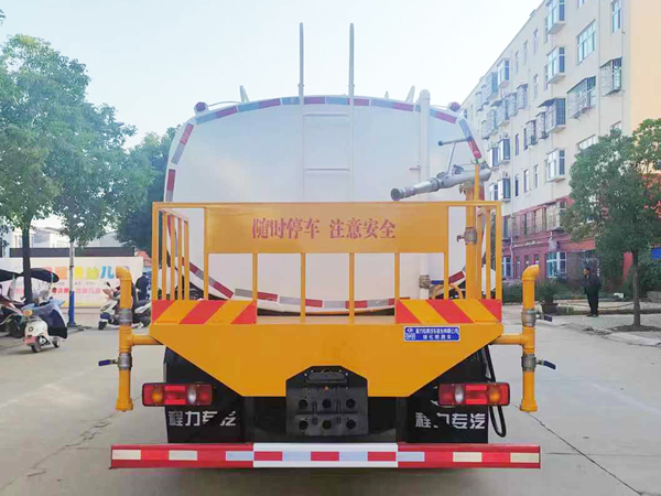 程力威牌CLW5183GPSCDP绿化喷洒车公告图片