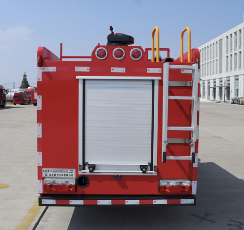 瑞力星牌RLQ5040GXFSG10/E6水罐消防车公告图片