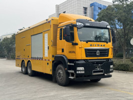 大流量排水抢险车