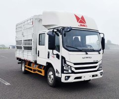 仓栅式运输车