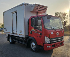解放牌CA5041XLCP40M02L1NE6A84冷藏车