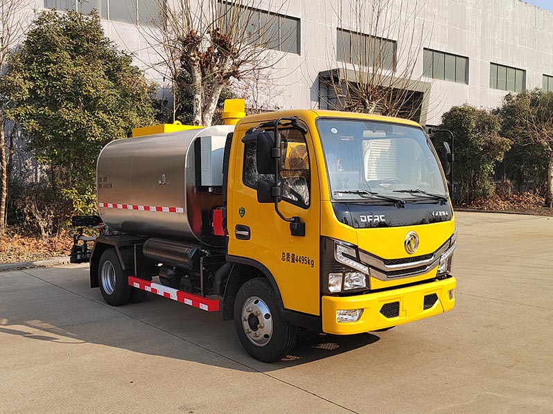 ZKS5040GLQEQ6 中科尚昇牌沥青洒布车图片