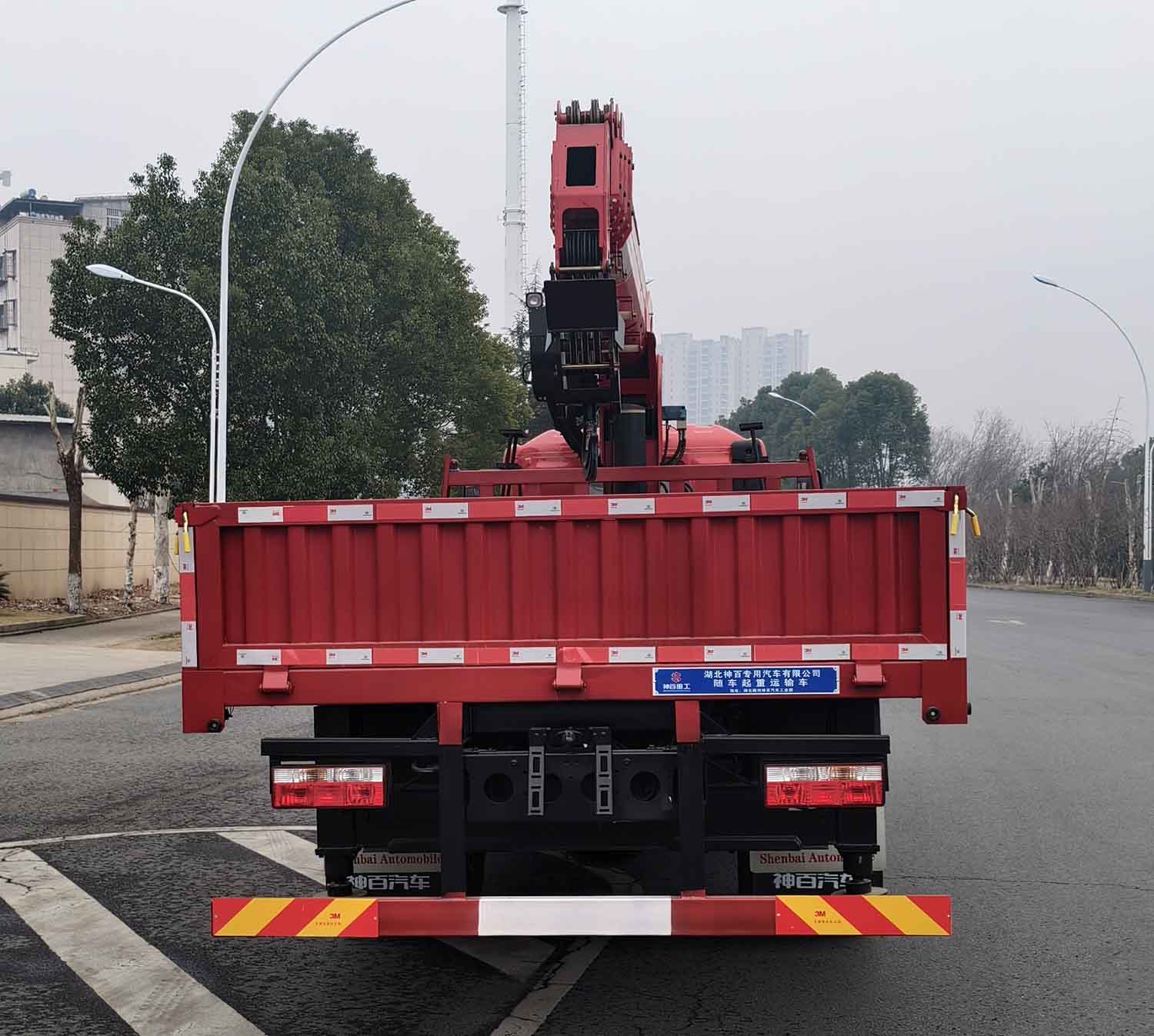 神百重工牌ABC5180JSQEQ6随车起重运输车公告图片