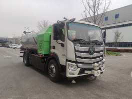 徐工牌XGH5180GPSBBEV纯电动绿化喷洒车
