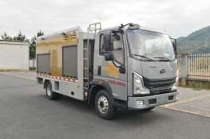 大流量排水抢险车