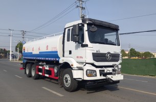 绿化喷洒车