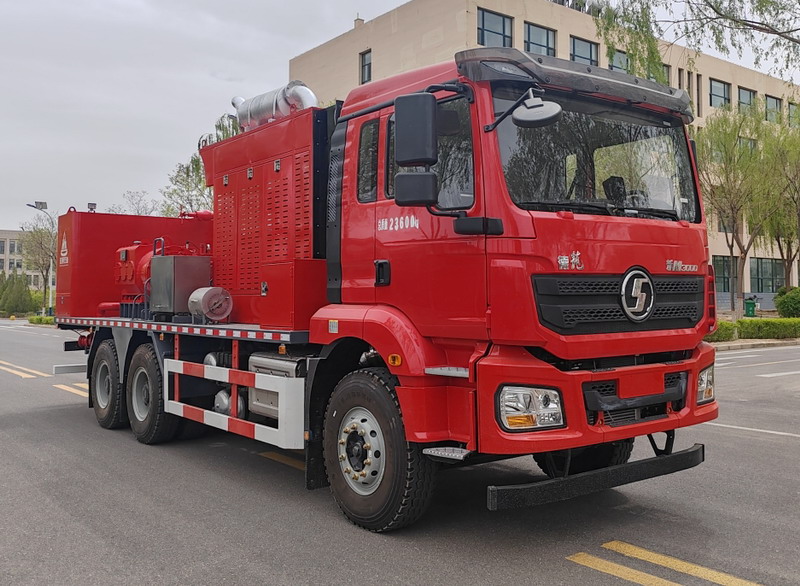 GSK5240TYL型压裂车图片
