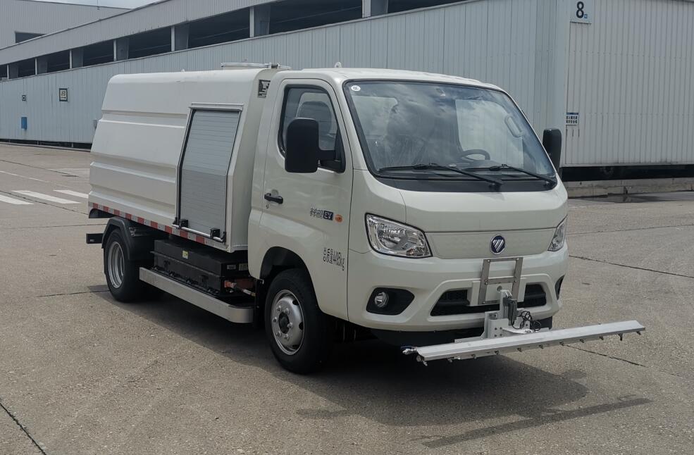 NJL5040TYHBJ1EV 创维牌纯电动路面养护车图片
