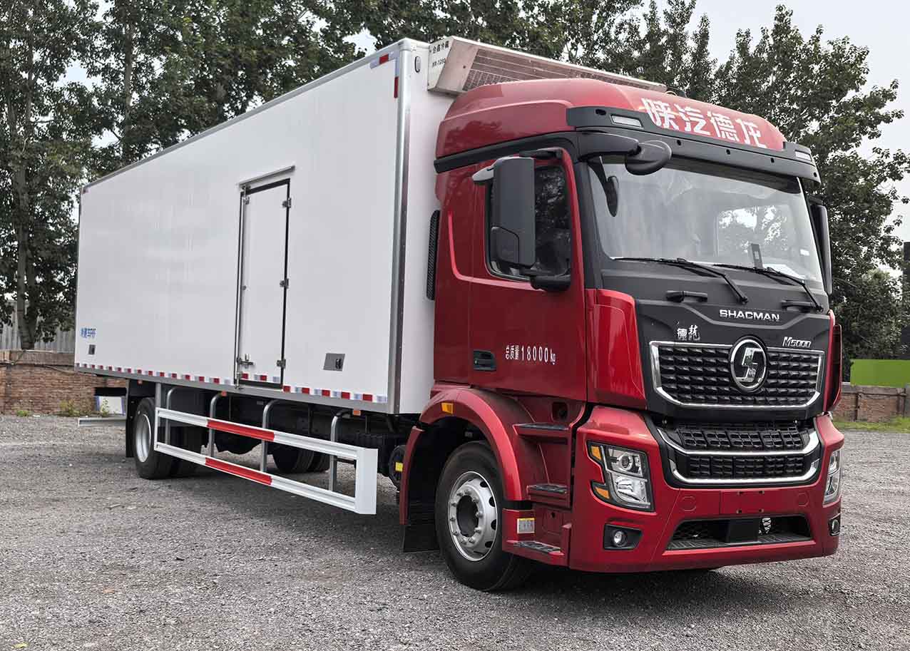 陕汽牌SX5189XLCLA721Q4-V冷藏车