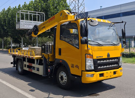 高空作业车