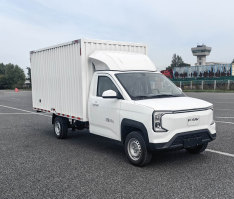 纯电动厢式货车