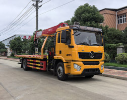 清障车