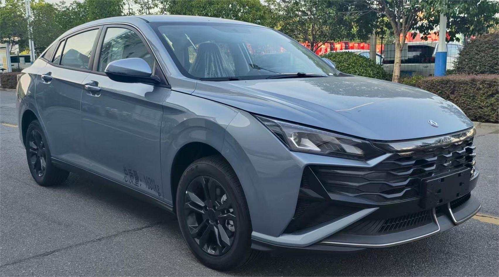 WSH5020XGJ 东润牌工具车图片