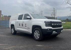 工程车