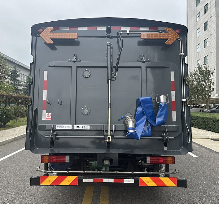 宇通牌YTZ5188TXSD5BEV纯电动洗扫车公告图片