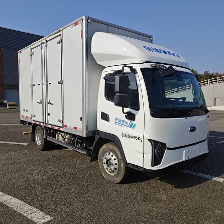 SQR5046XXYBEVH75型纯电动厢式货车图片