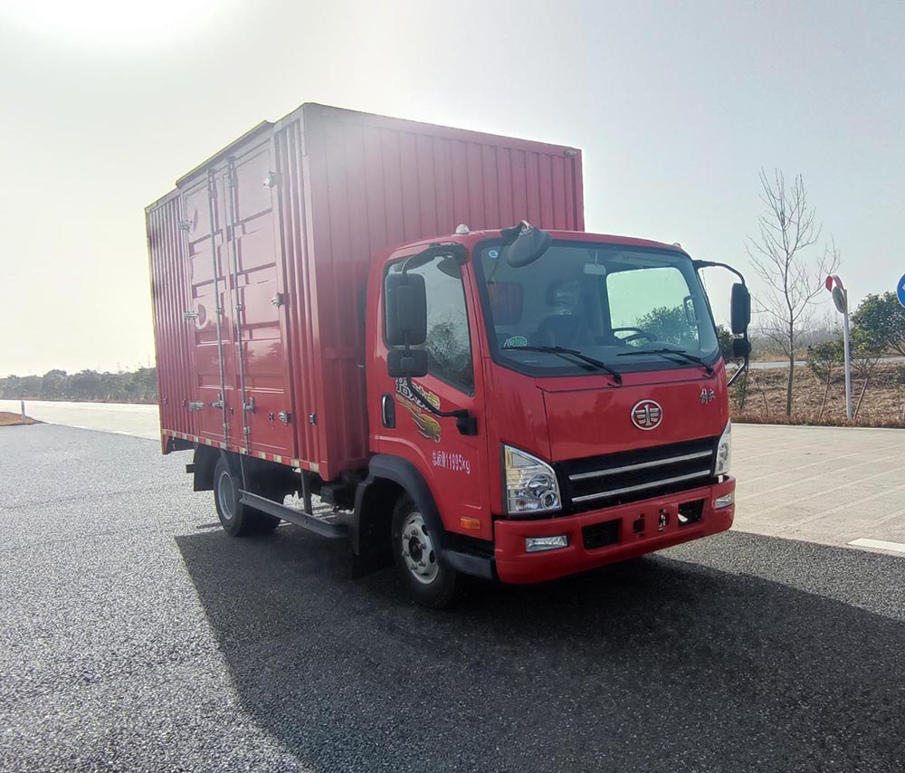 CA5124XXYP40K42L2E6A84型厢式货车图片